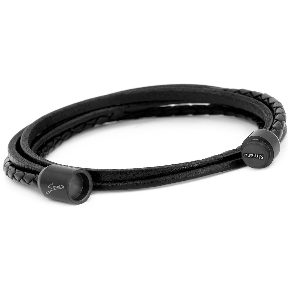 Schwarzes Lederarmband glatt und geflochten mit schwarzem Magnetverschluss offen