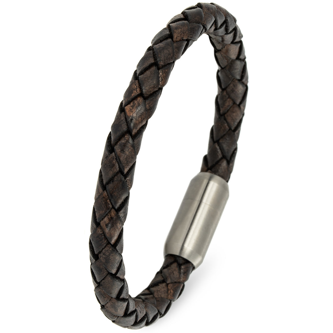 Braunes, geflochtenes Lederarmband mit silbernem Magnetverschluss
