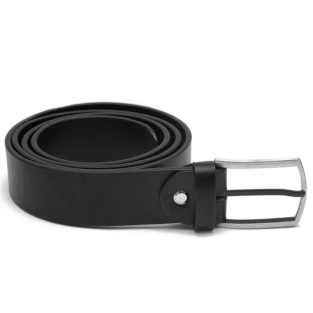 Breiter Gürtel aus schwarzem, glatten Leder mit Silberschnalle #color_schwarz