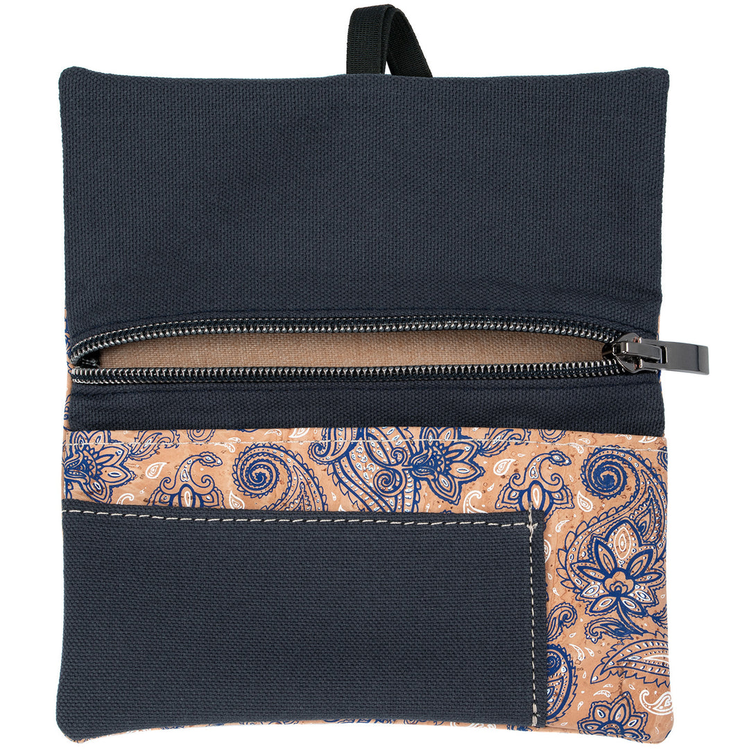 Offene Tabaktasche aus dunkelgrauem Stoff und hellem Kork mit Blumenmuster ohne Inhalt #color_bandana-anthrazit