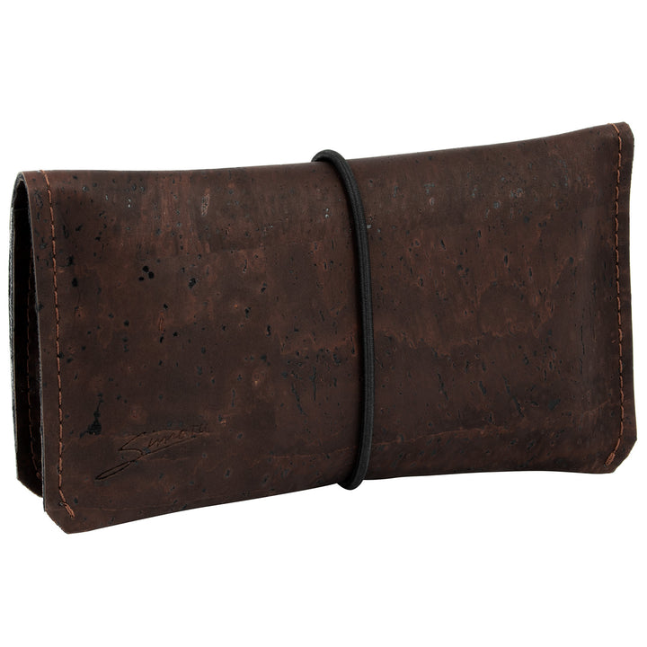 Geschlossene Tabaktasche aus braunem Kork mit elastischem Gummibandverschluss #color_braun