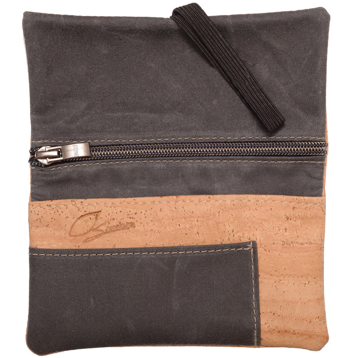 Aufgeklappte Tabaktasche aus hellem Kork und grauem Stoff ohne Inhalt #color_anthrazit-natur