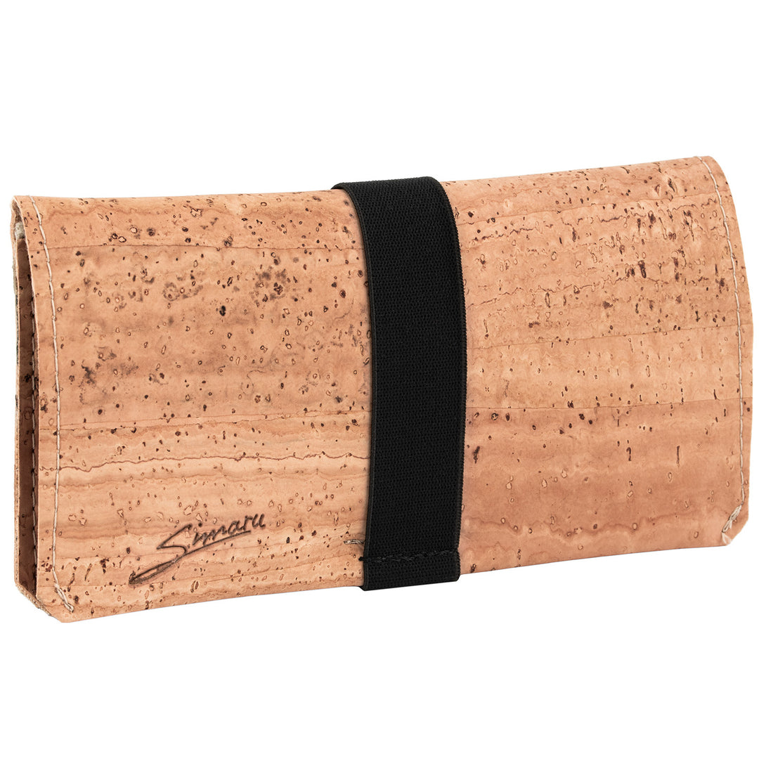 #Geschlossene Tabaktasche aus hellem Kork mit elastischem Gummibandverschluss  #color_beige
