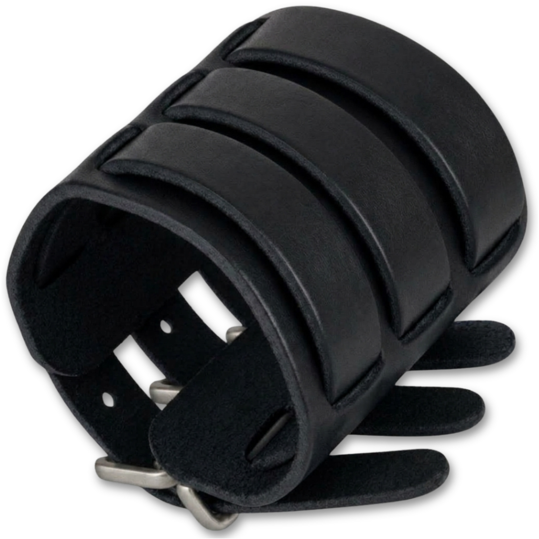 Leather bracelet for men with rivets size adjustable