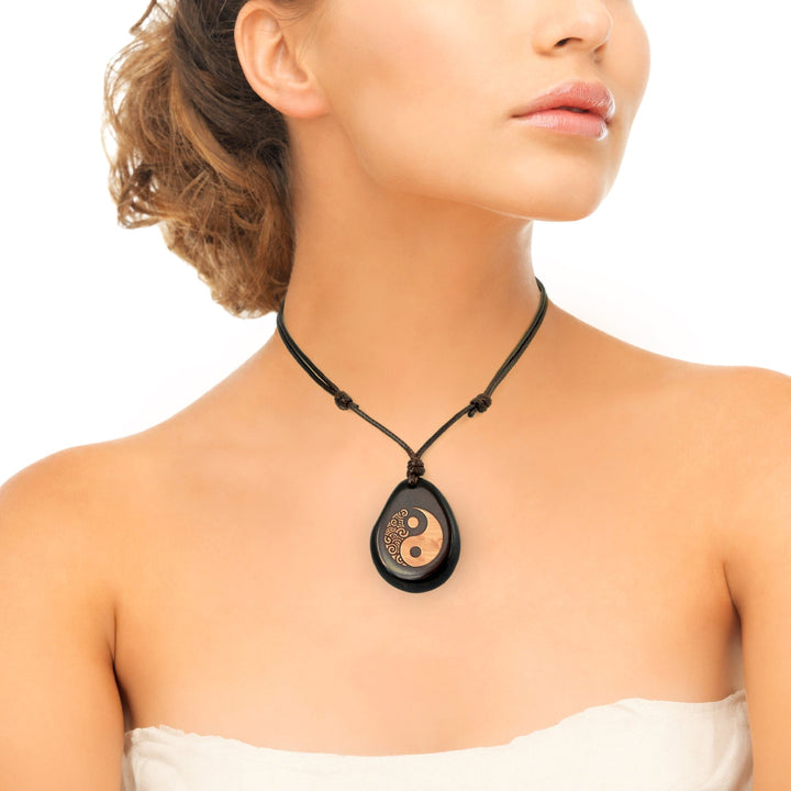 Kette aus Taguanuss-Anhänger (Braun)