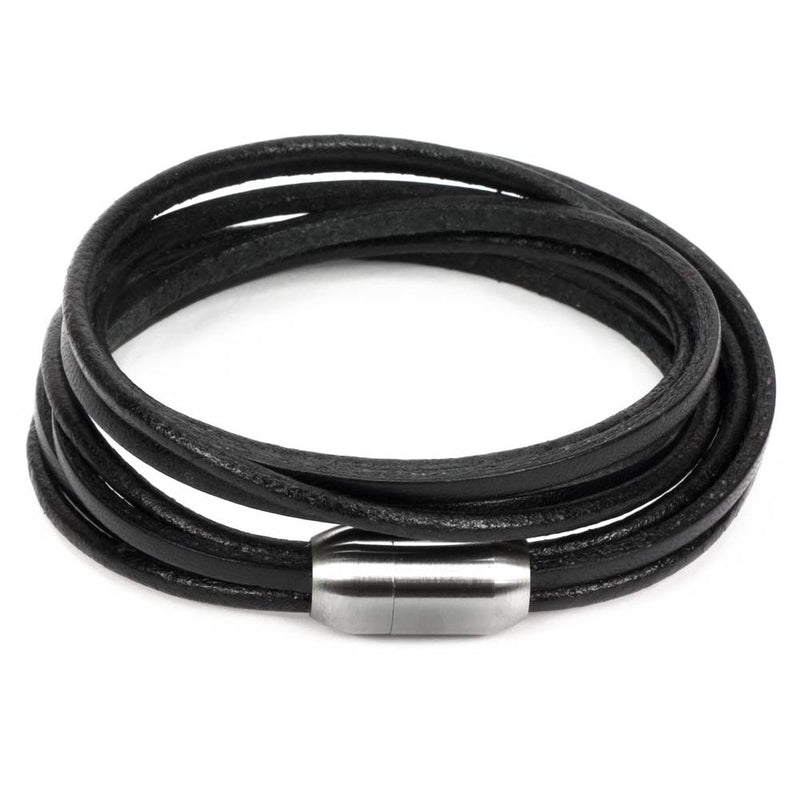 Leather bracelet / wrap bracelet with magnetic clasp
